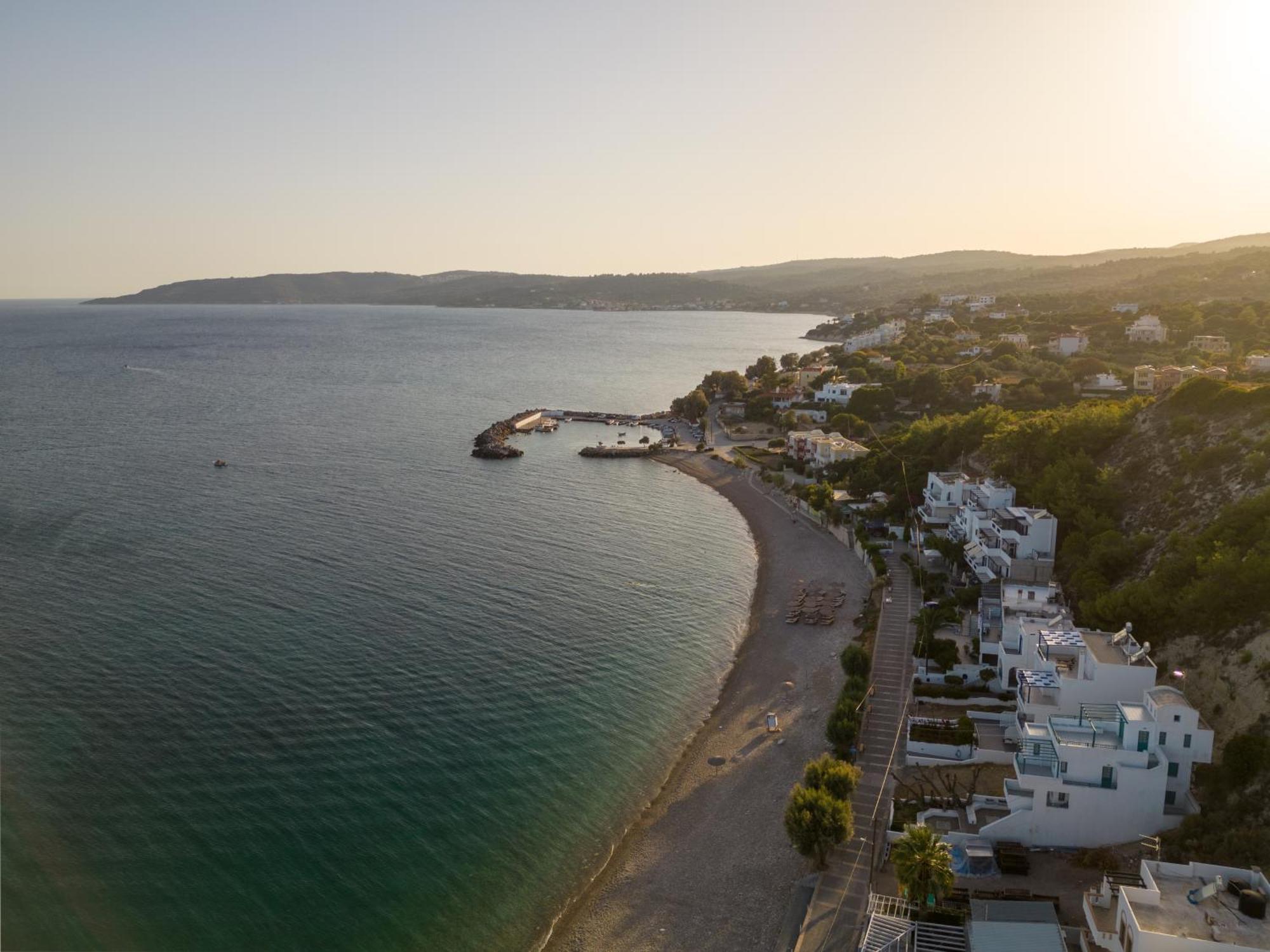 Ilioxenia Chios Studios & Apartments Paralia Agias Foteinis Exterior photo