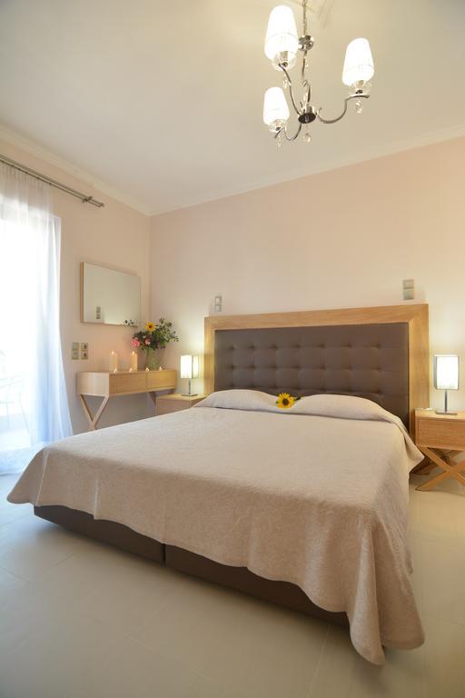 Ilioxenia Chios Studios & Apartments Paralia Agias Foteinis Exterior photo